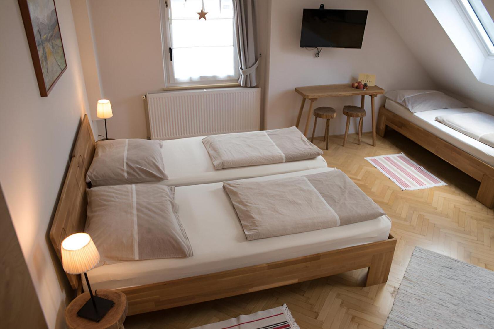Petrovče Bed & Breakfast Dvorec المظهر الخارجي الصورة