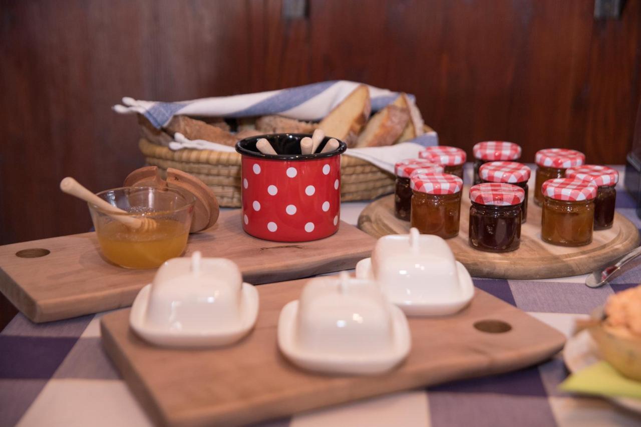 Petrovče Bed & Breakfast Dvorec المظهر الخارجي الصورة